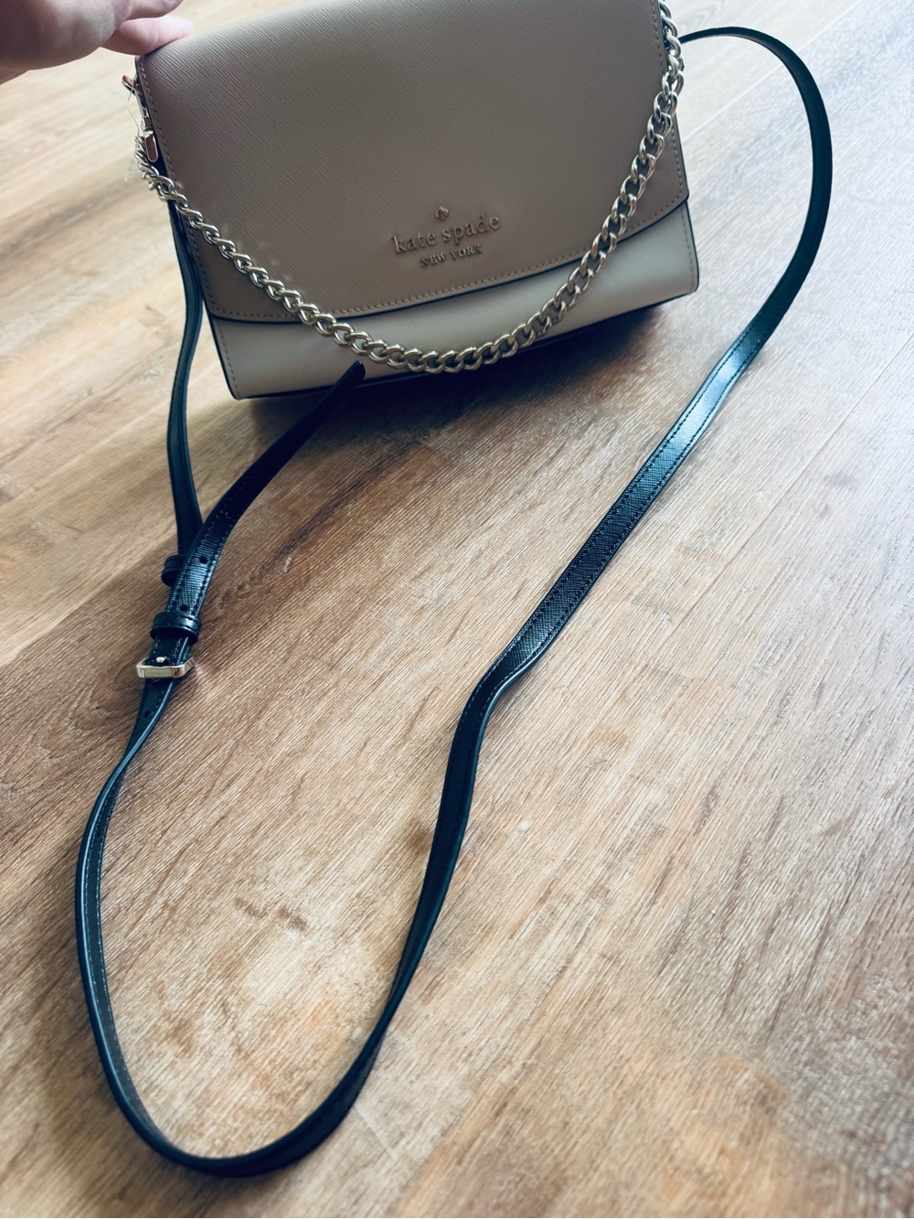 kate spade beige and black leather crossbody with silver chain